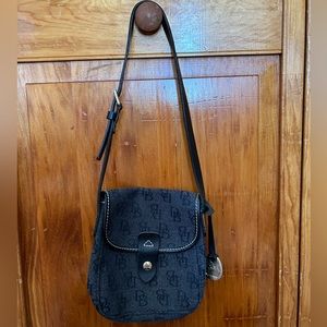 Dooney & Bourke bag